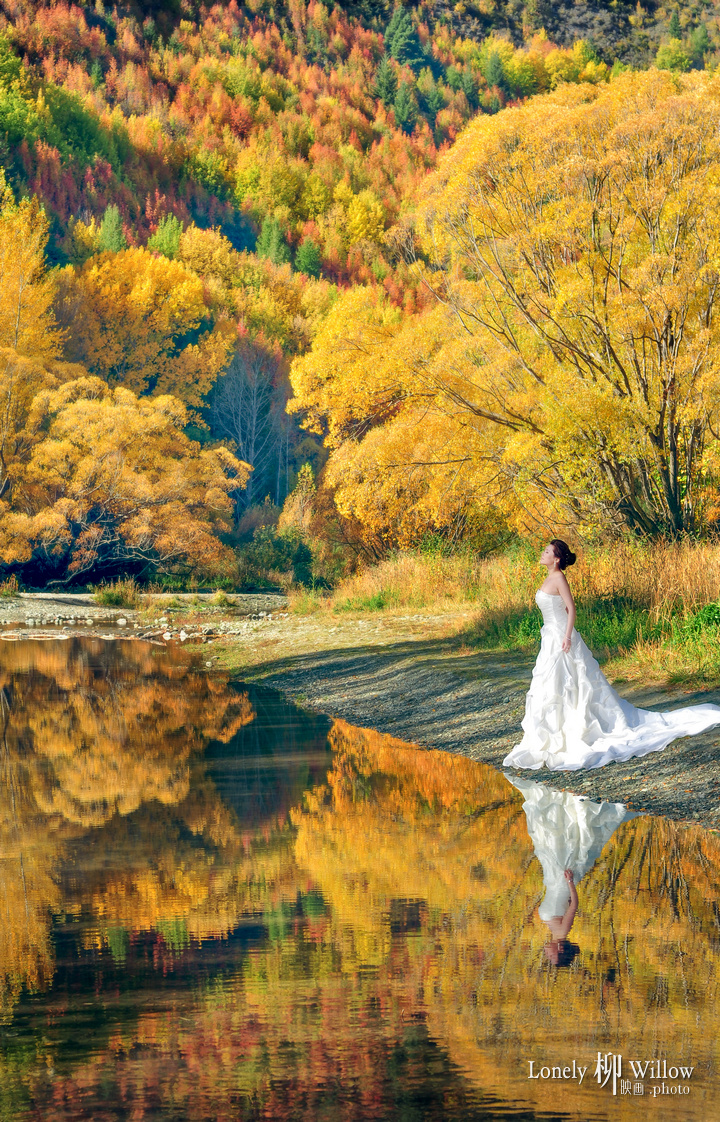 20100423happiness-arrowtown0001