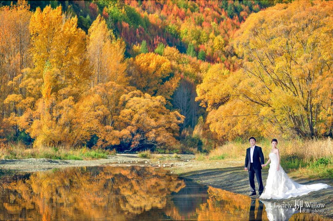 20100423happiness-arrowtown0011