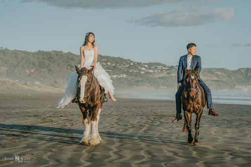 20250504liyiran-horsesands0266