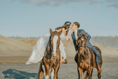 20250504liyiran-horsesands0331